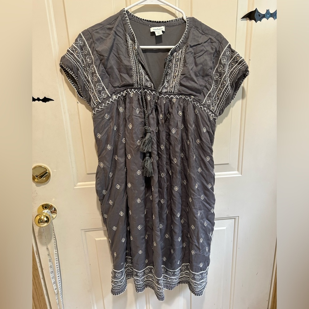Sundance Aura tunic size PS Bohemian Gray Dress White embroidered boho Dress - Picture 2 of 4